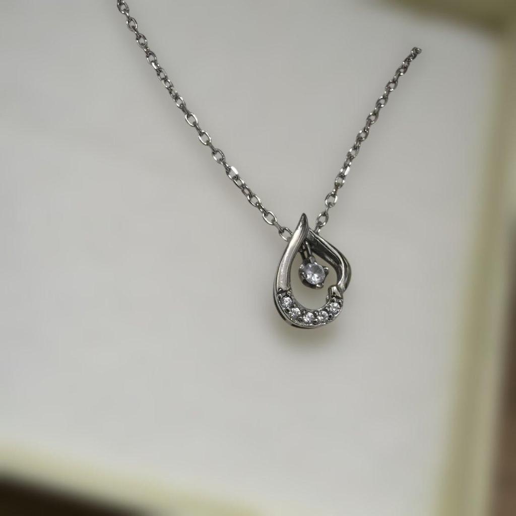 Used Necklace Ladies