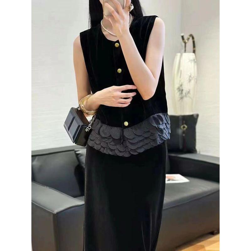 

Three-Dimensional Flower Cluster Clothes! Theater Lady round Neck Single-Breasted I-Shaped Flocking Cotton Vest Autumn and Winter Thin Coat Stacked Black L