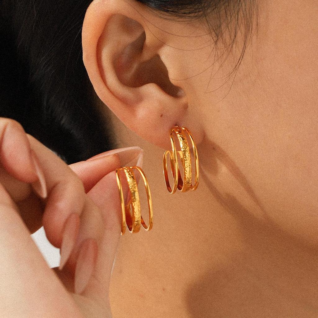 Elegant French-Style 18k Gold-Plated Stainless Steel Earrings – Non-Fading, Versatile Three-Layer Studs