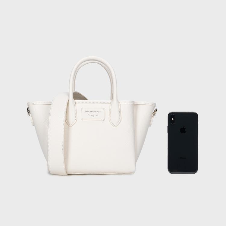 Emporio Armani Fashion Versatile Commuter Tote Bag PU Synthetic Leather Handbag Women tote bags Off-White EW002328-AF17799-M0211