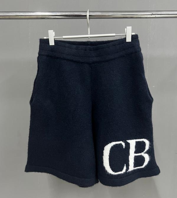 Unisex Trendy Logo Knit Sweater & Casual Shorts Combo