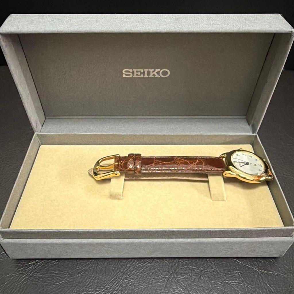 Orologio SEIKO da donna pelle di coccodrillo nuovo.