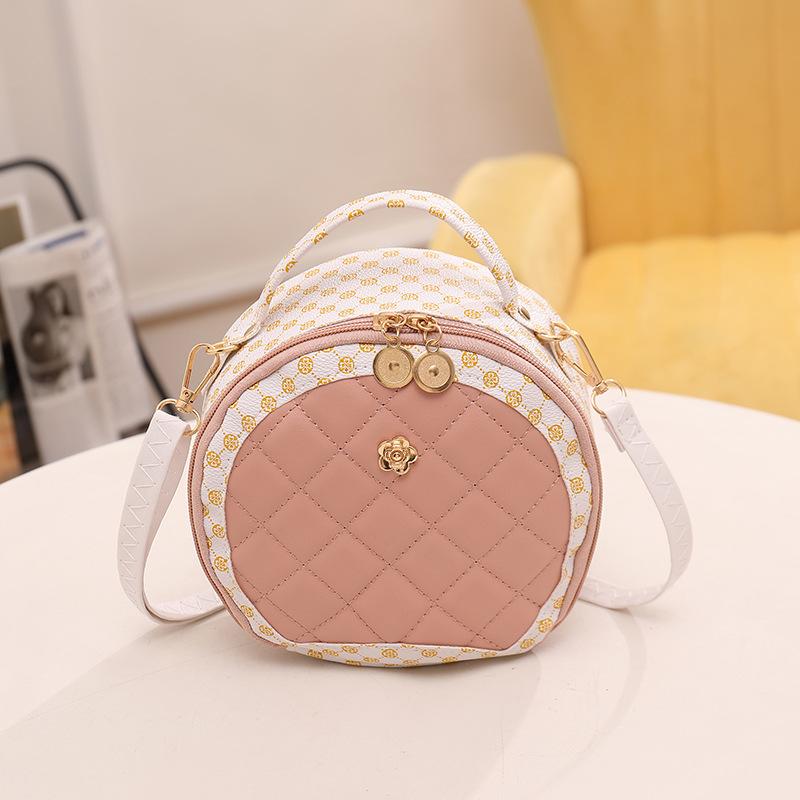 

Круглая стеганая сумка-кроссбоди на плечо с цветочным узором «Лебедь»