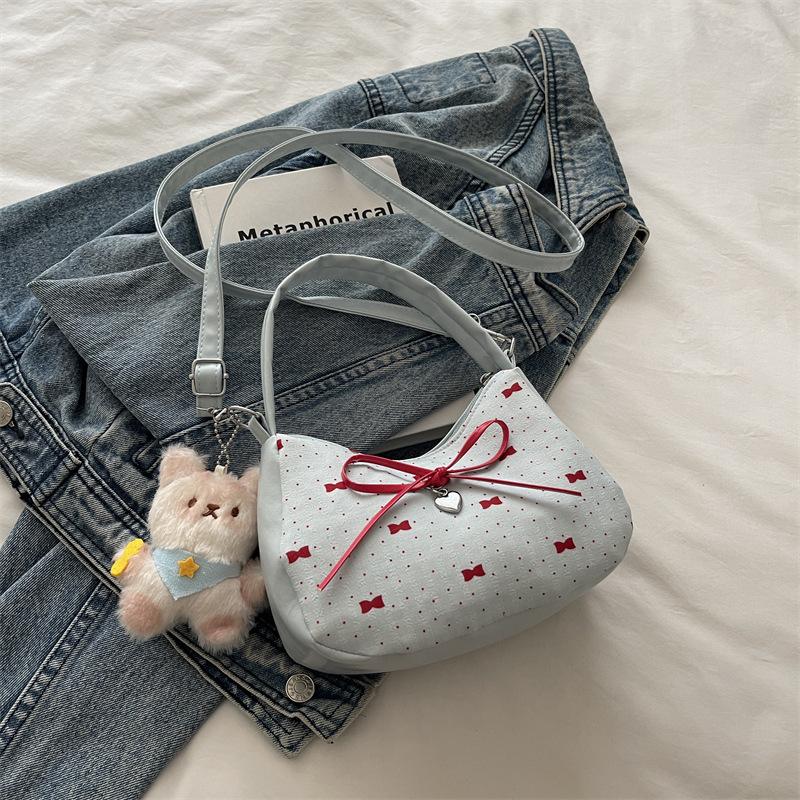 Niche Design Bag Women's 2025 New Fashion Versatile Shoulder Armpit Bag Casual Work Commuter Messenger Bag