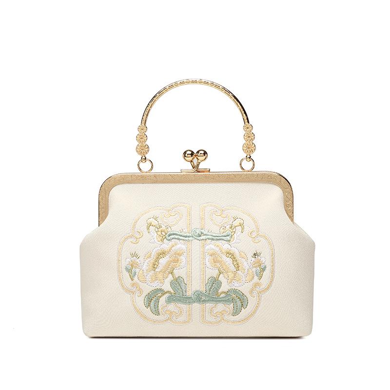 Elegant Embroidered Hanfu Bridesmaid Clutch - Stylish Button Handbag