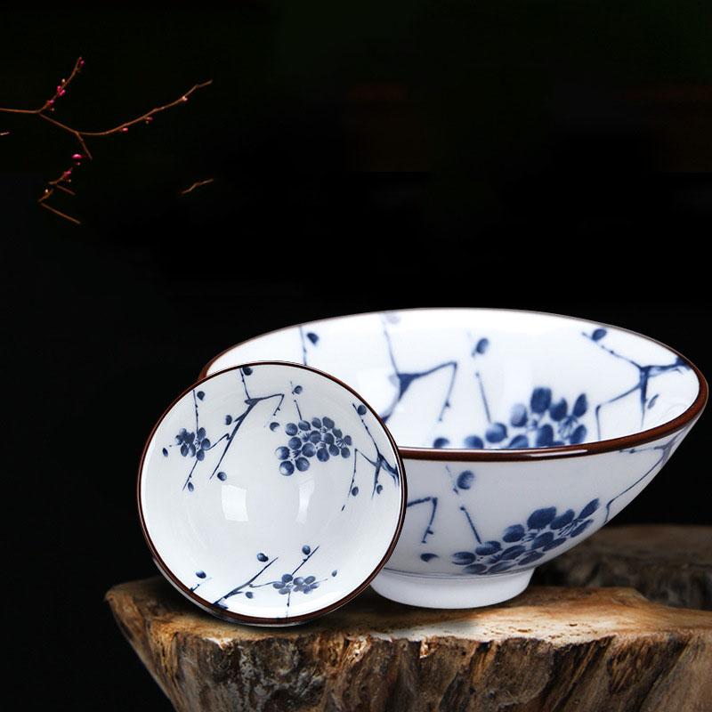 Čínský modrobílý porcelánový šálek na čaj Ručně malovaná čajová souprava Malá čajová miska Šálky na květinový čaj Čajové příslušenství Nápojové sklo Velkoobchod