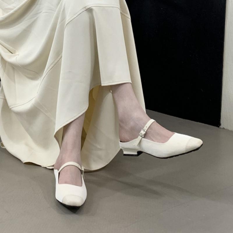 Mode Bailamos 2025 Flacher Absatz Damen Slipper Mode Eckige Zehenpartie Flach zum Hineinschlüpfen Mules Schuhe Weicher flacher Absatz Damen Elegante Sandale Pantolette