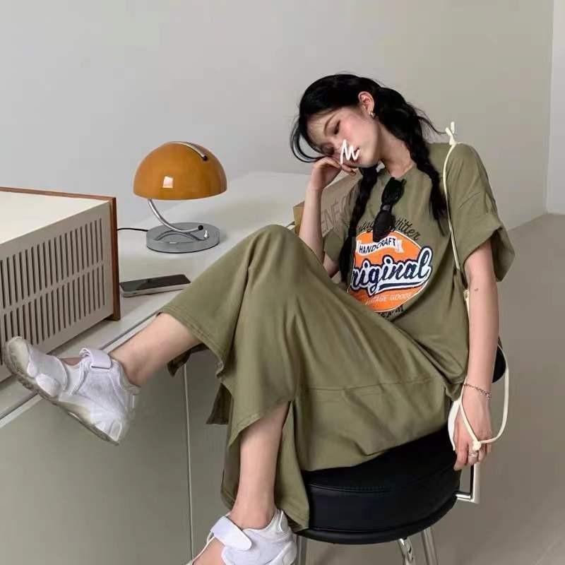 Casual Retro Slit T-shirt Dress: Slimming Plus Size Loose Summer Style