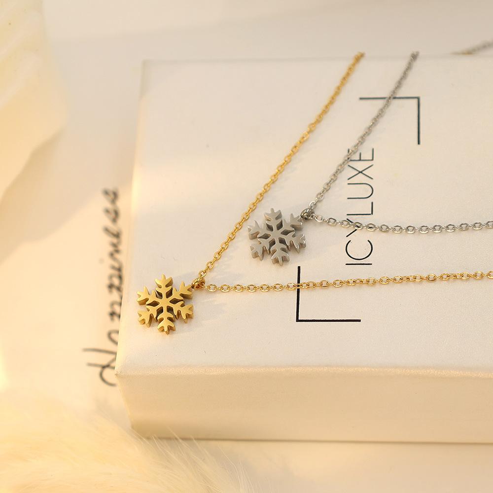 Accessories Fashion 18K Gold Small Snowflake Titanium Steel Necklace Does Not Fade Xiaoxiangfeng Clavicle Chain Advanced Sense