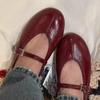Fashion Comfortable Lightweight Soft Leather Ballet Flats Women Fashion Red Round Toe Belt Buckle Brand Design Shoes Elegant Casual Shoe