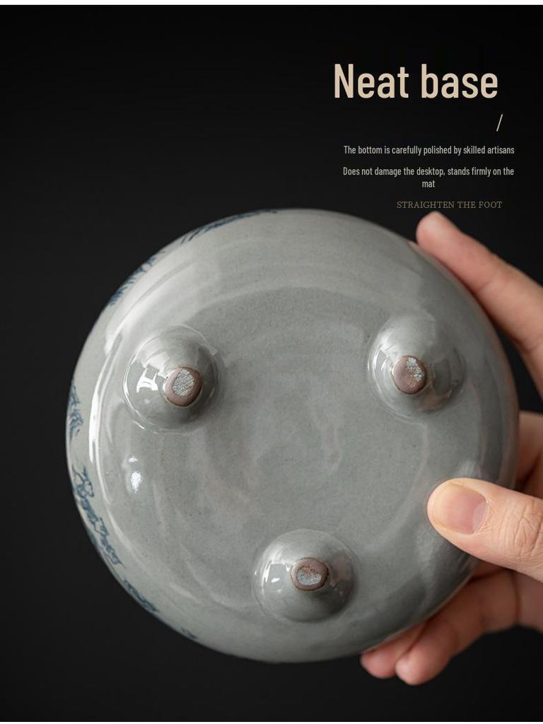 Blue & White Incense Burner: Aromatherapy Coil & Agarwood Fumigation, Indoor Sandalwood Burner, Creative Home Ornament.