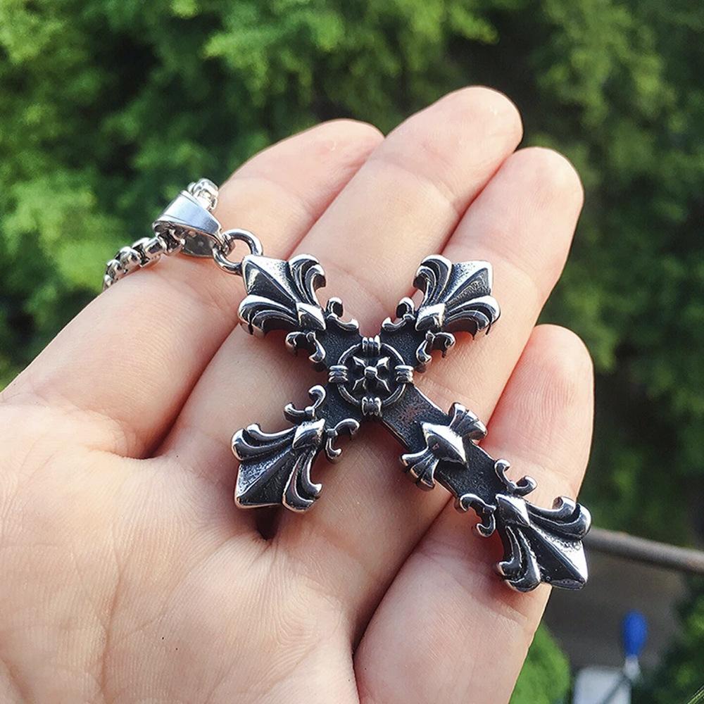 Colier cu pandantiv cruce vintage din oțel inoxidabil pentru bărbați și femei, cool Boys, argint