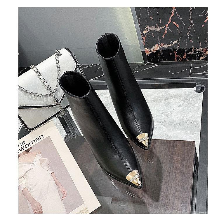 Cowhide 2025 Winter New Short Boots Women's Anti-kick Internet Celebrity High-heeled Fashion Boots Thin Heel Pointed Rhinestone Martin Boots