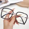 Summer Trendy Flat Glasses With Blue Light Protection And Metal Frame For Fashionable Men And Women
