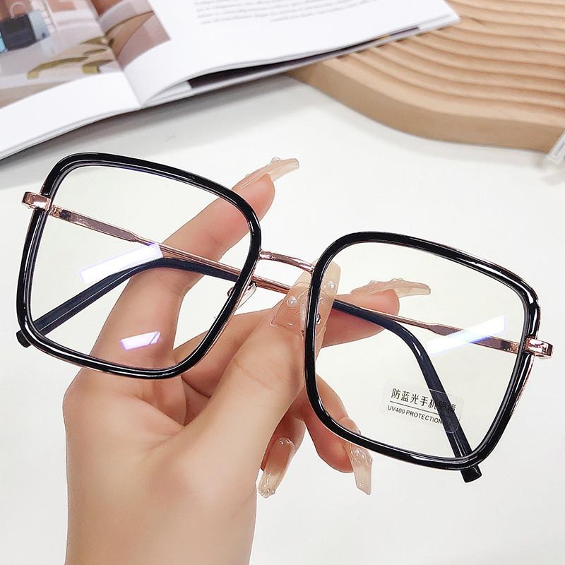 Summer Trendy Flat Glasses With Blue Light Protection And Metal Frame For Fashionable Men And Women