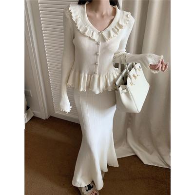 Knitted Set of Women's Korean Style Gentle Temperament, Lotus Leaf Edge Knitted Top Design, Spring New High Waisted, Hip Hugging, Fishtail Skirt