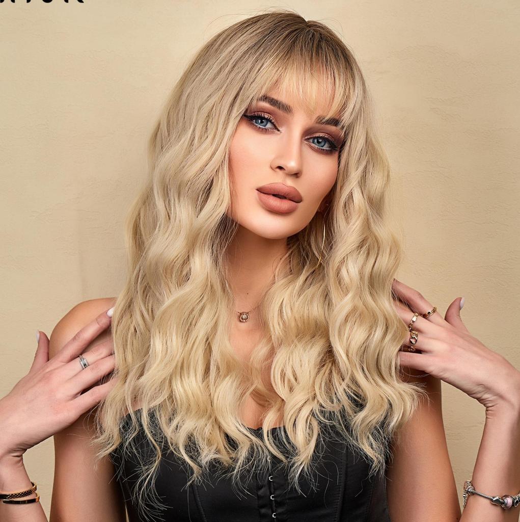 Synthetic Ombre Brown To Light Blonde Hair Wig with Bangs Natural Wavy Wig for Women Cosplay Heat Resistant Fiber Wigs