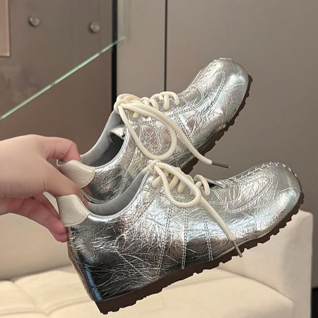 Fashion versatile casual shoes inner height-increasing sports single shoes autumn retro design feeling thick-soled lace-up shallow mouth German tra