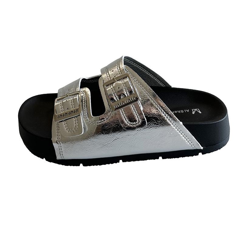 Thick-soled Cool Slippers for Women's Outer Wear 2025 Summer New Retro Heightening Shoes Soft-soled Non-slip Versatile Beach Shoes