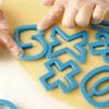 16Pcs/set Large 0-9 Numbers Letter Cookie Cutter Molds Plastic 3D Pressable Biscuit Fondant Stamps DIY Birthday Cake Decorations