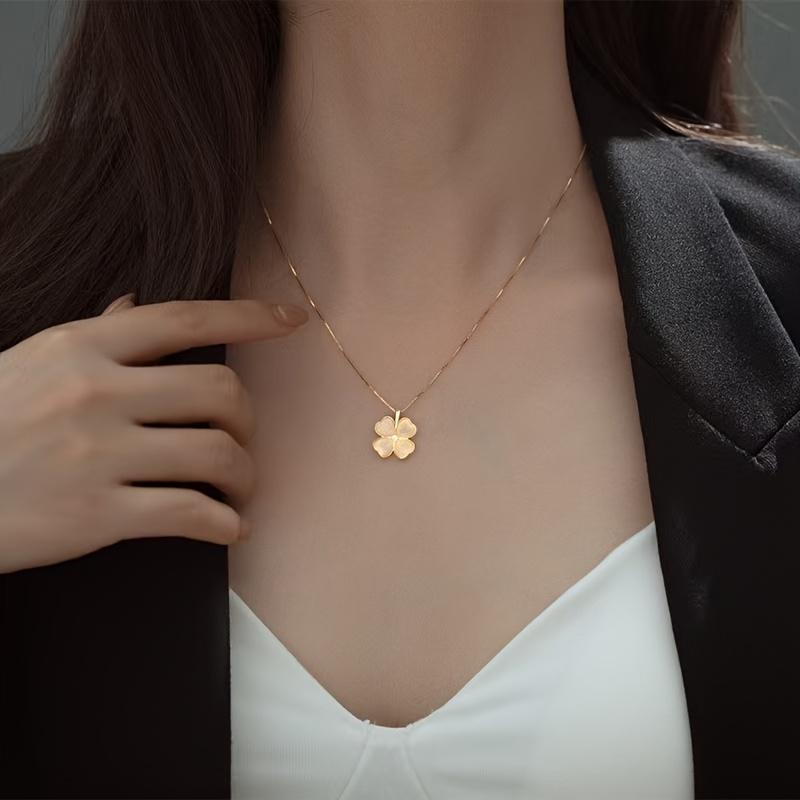 Vierblättriges Kleeblatt-Halskette - Exquisite Blütenblatt-Schlüsselbein-Kette, Minimalistisch-Chic Dekolleté, Elegantes Andenken-Geschenk für Partys und Freizeitkleidung