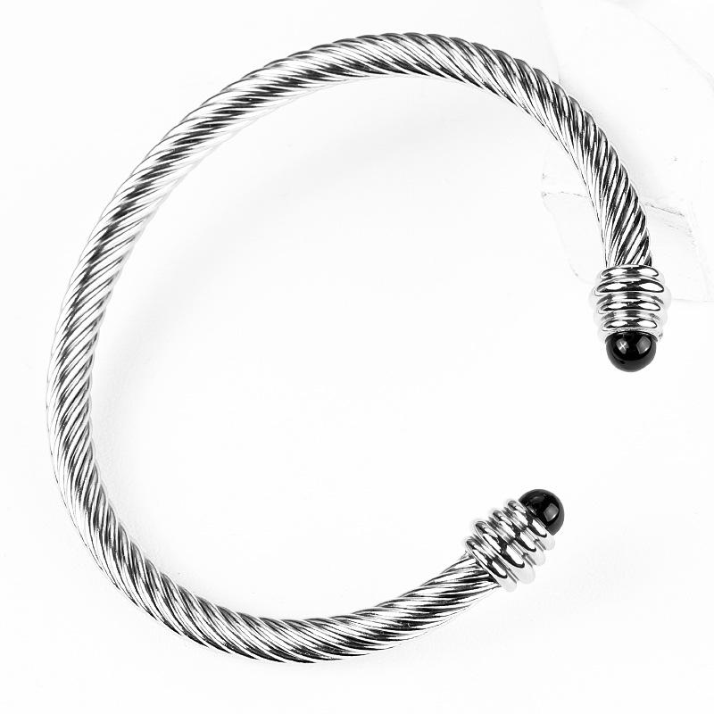 Bracciale in Acciaio al Titanio Cavo Europeo e Americano Cavo Intrecciato Elastico Femminile Anello a Mano a Forma di C