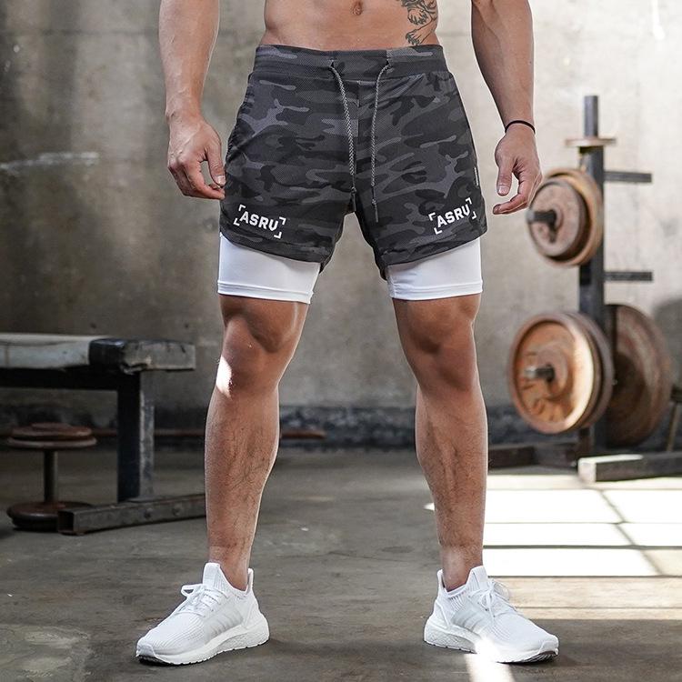 Shorts de Corrida ao Ar Livre Masculino Plus Size com Camada Dupla e Múltiplos Bolsos