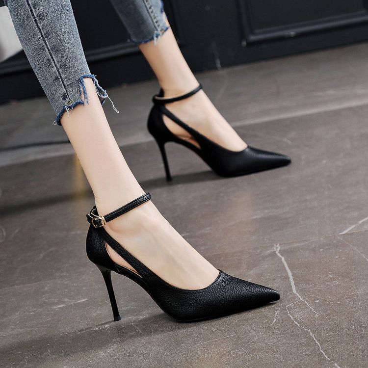 French beautiful one-word buckle with high heels for women's 2025 summer and autumn new pointed-toed thin-heeled royal sister sexy temperament sin
