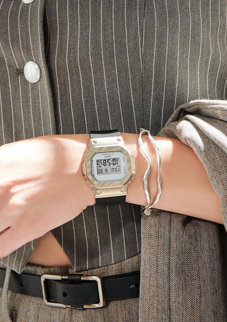 Relógio Feminino Casio G-Shock Preto GM-S5600BC-1JF,