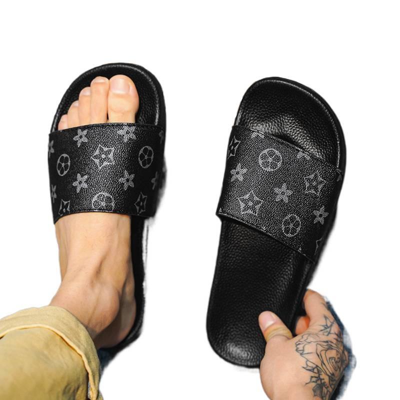 New plus-size slippers size slippers are fashionable and wear summer men's beach shoes