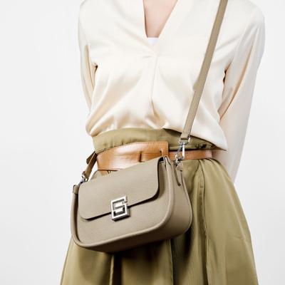 Frühling und Sommer Leder Damen Handtaschen Nische High-End Mode Kleine quadratische Tasche Rindsleder erste Schicht Umhängetasche Messenger Bag