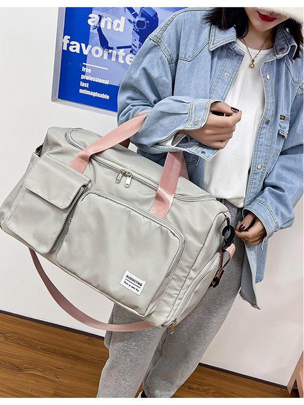 Reise- und Sporttasche mit großem Fassungsvermögen, Nass-/Trockenfach und anpassbarem Logo