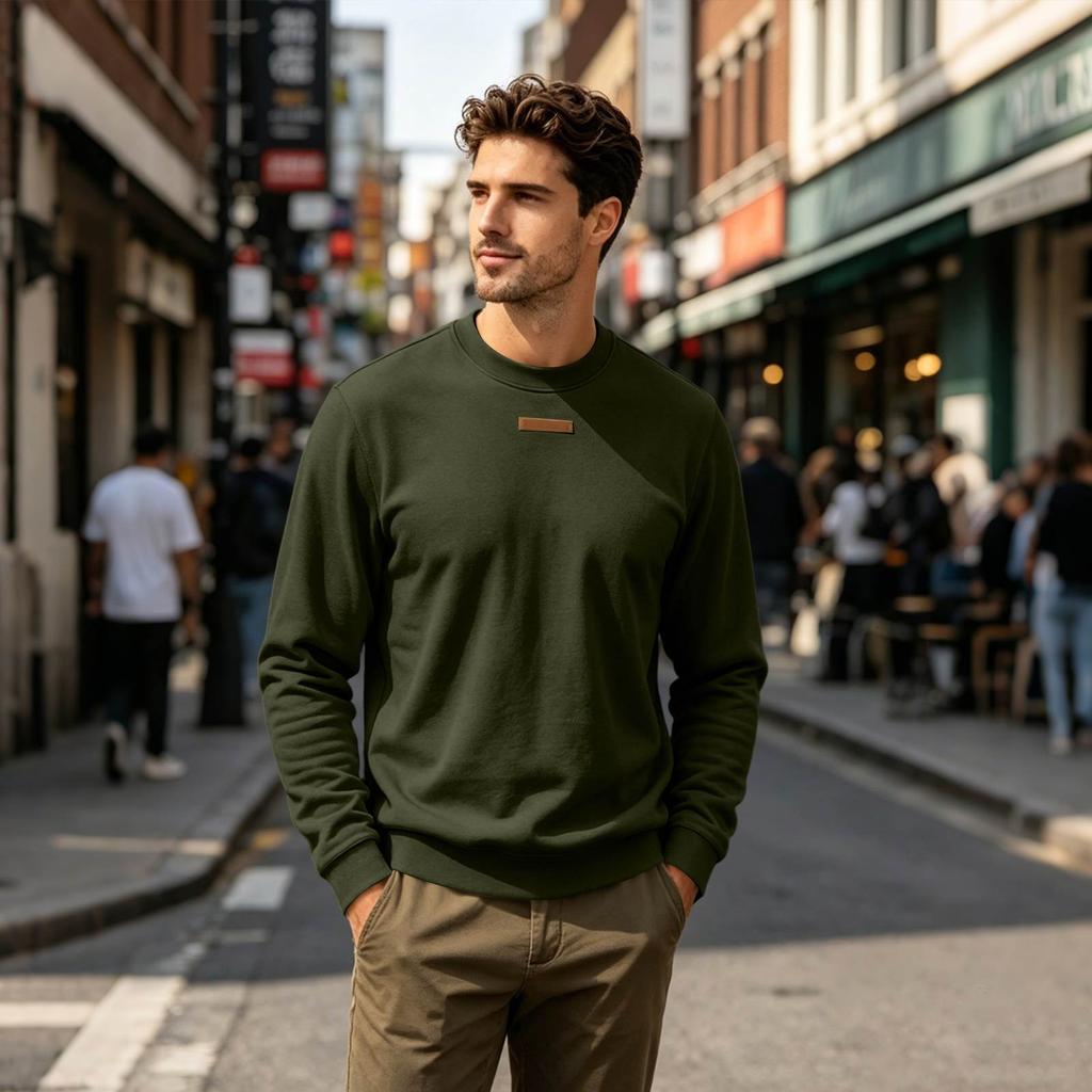 Men's Loose Fit Long Sleeve Crew Neck Sweatshirt Lightweight Fleece Pullover Casual Top for Everyday Wear