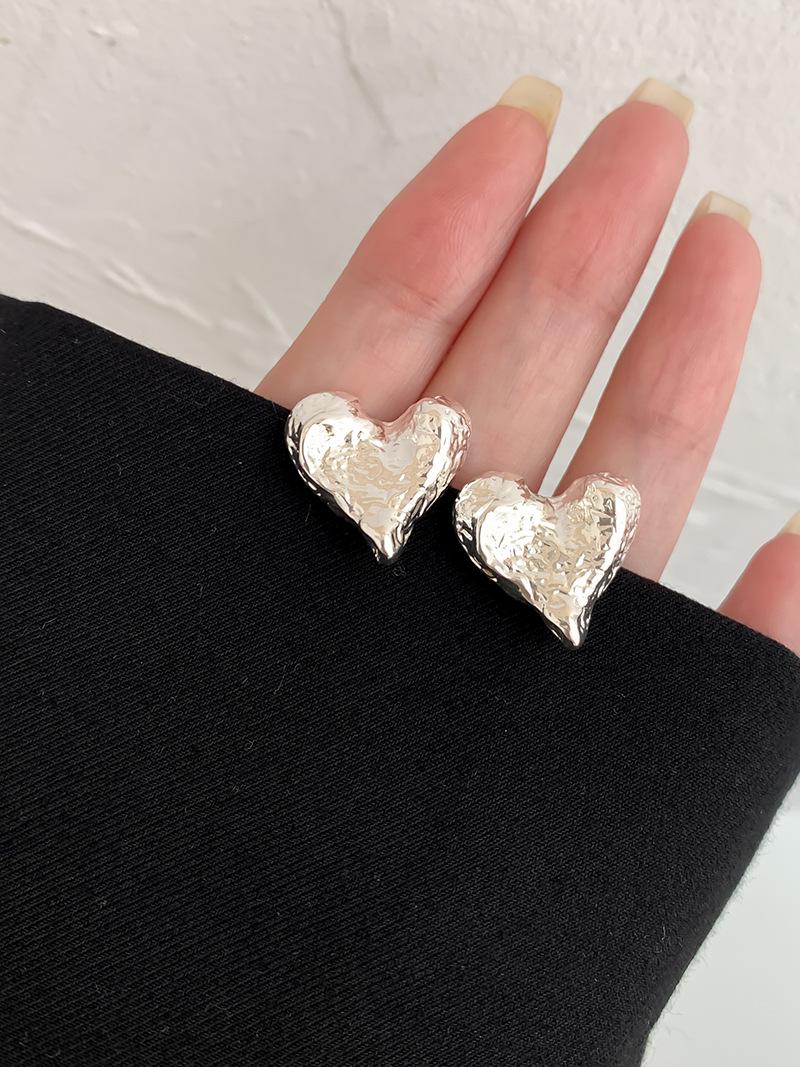 Lava texture texture niche design silver love metal high-end earrings temperament hipster stud earrings women