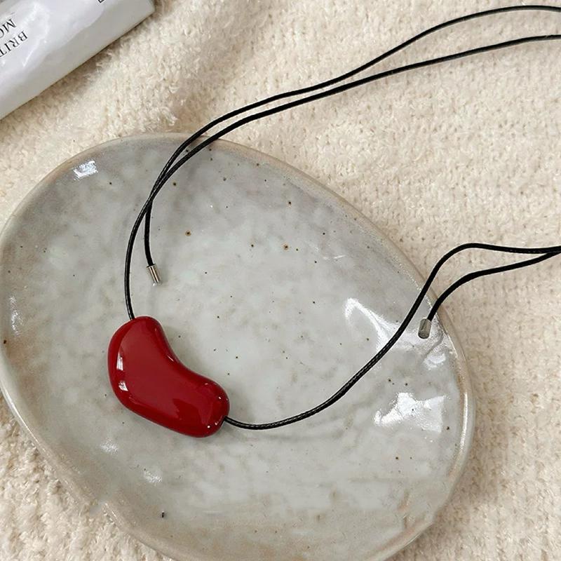 Vintage Irregular Red Enamel Heart Pendant Necklaces for Women Resin Adjustable Black Rope Sweater Chain Charm Jewelry