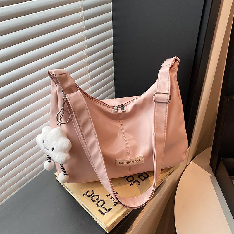 Simple Solid Color Letter Decoration Women Casual Shoulder Bag With Pendant For Daily Use