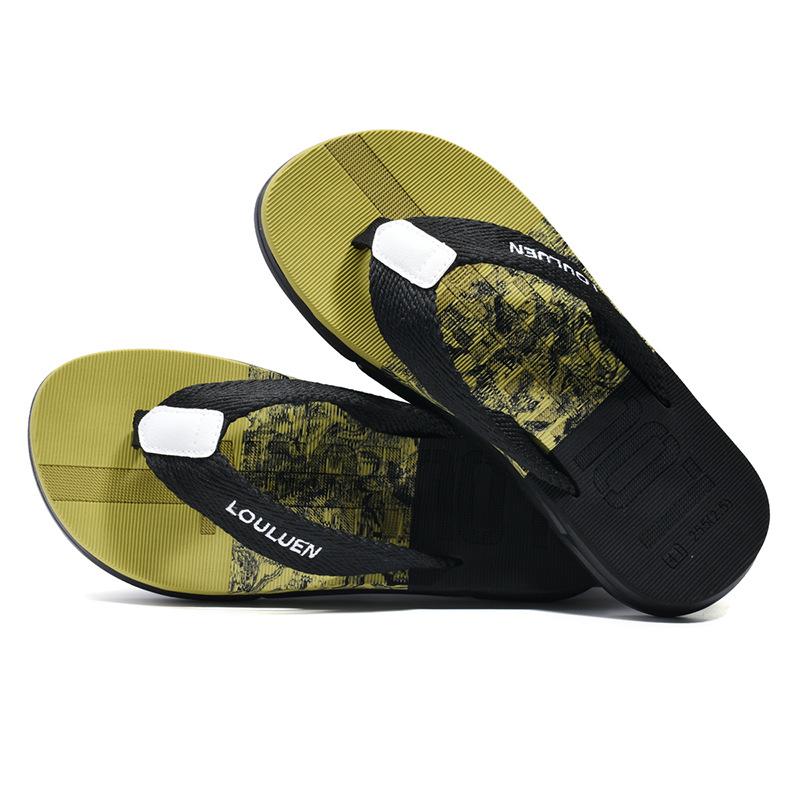 

Новые камуфляжные шлепанцы мужские летние нескользящие не натирающие ноги мужские пляжные туфли уличные сандалии 45