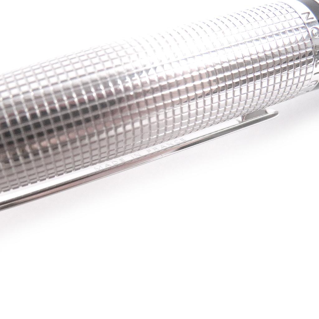 Great LOUIS VUITTON Ballpoint pen Dog Tracker Twist type Silver Used