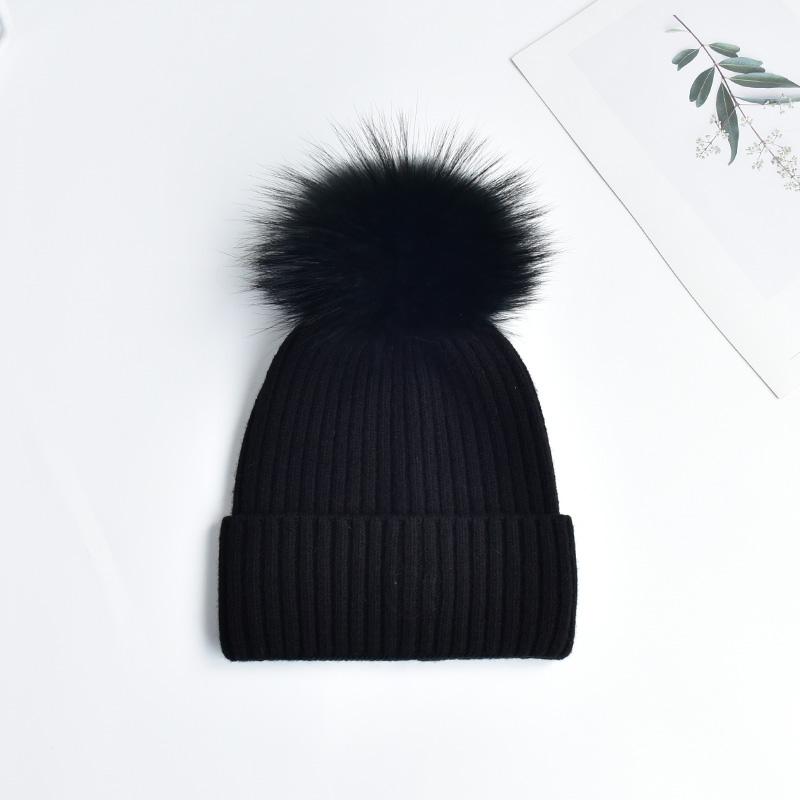 Custom Women s Beanie Hats With Real Fur Pompom Wool Knitted Winter Hats for Women Ski Skull Beanie Hat With Custom Logo