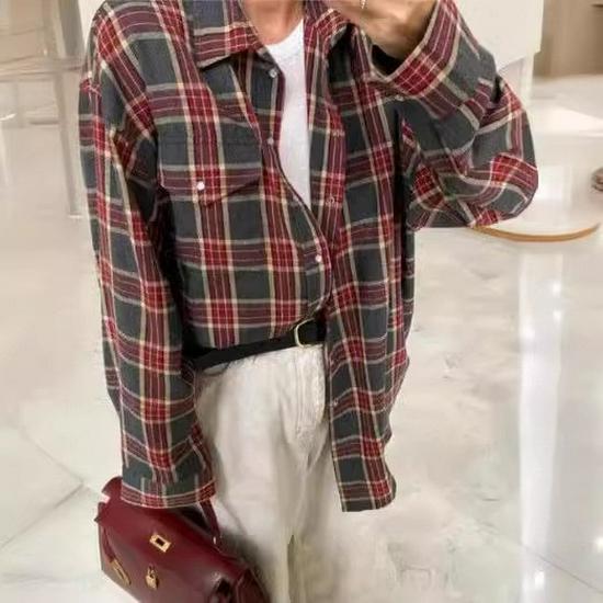 2024 Autumn Women's Retro Plaid Loose Lapel Shirt with Long Sleeves and Pocket