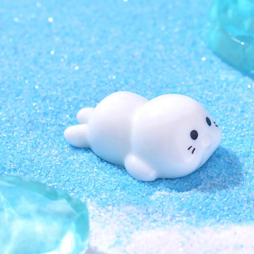 Mini Realisitic Animals Figurines Resin Polar Bear Penguin Seal Iceberg Figures Miniature Cake Toppers For DIY And Statues