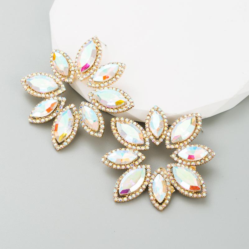 Women's Study Earring Exaggerated Alloy Glass Crystal Flower Earrings Needle Premium Earrings