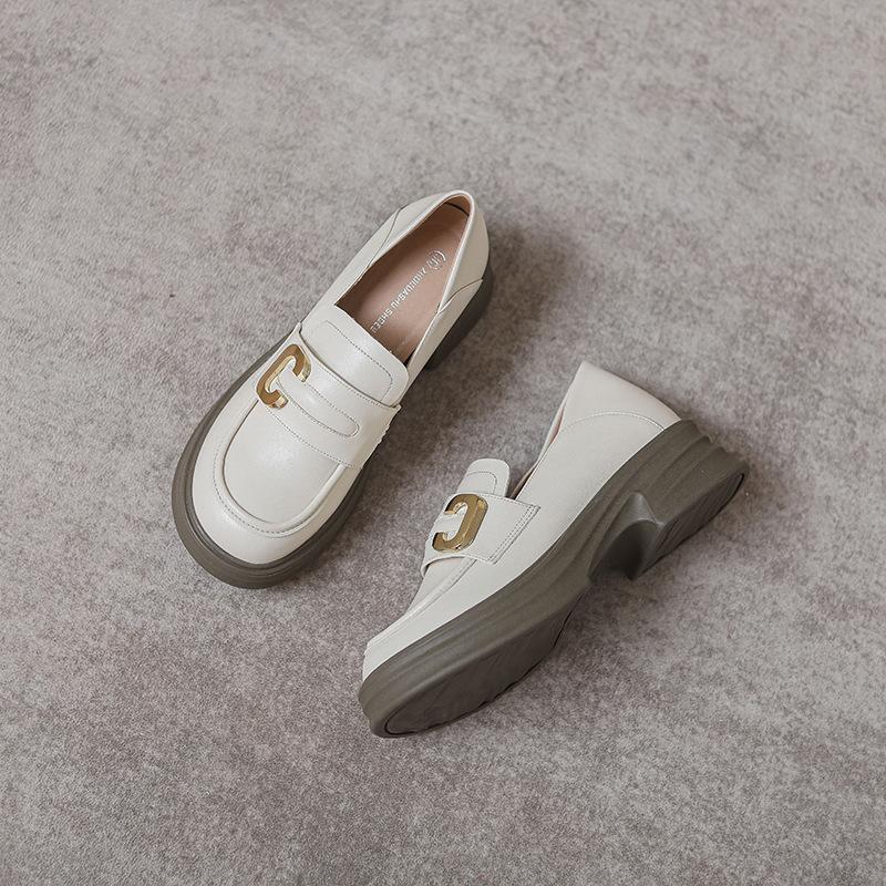 

With skirt loafers women s 2025 spring new 313233 small size 34 heightened thick-soled British style small leather shoes 32