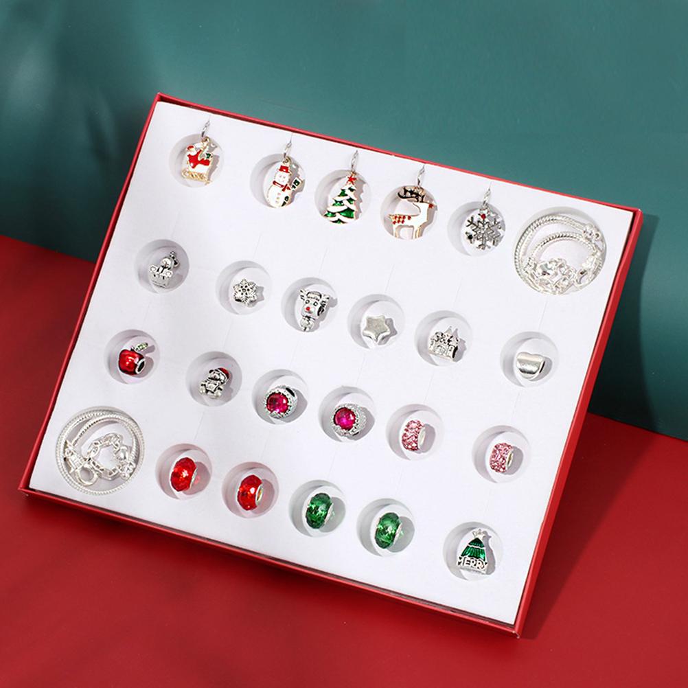 Weihnachts-Adventskalender 24 Tage Countdown Schmuckset für Mädchen Kinder Geschenk Inklusive 2 Armbänder 22 DIY