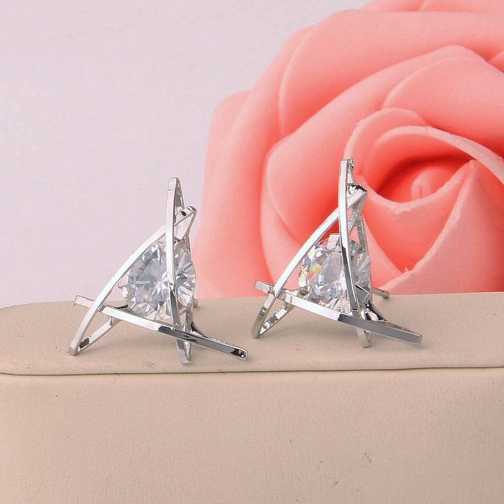 Women Lady Geometric Crystal Rhinestone Ear Stud Clip Pin Girl Silvery Golden Earrings Jewelry