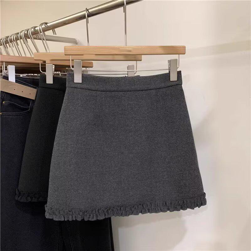 French Style Woolen A-Line High-Waisted Slimming Short Skirt for Women: Light, Casual, and Versatile Fashion.