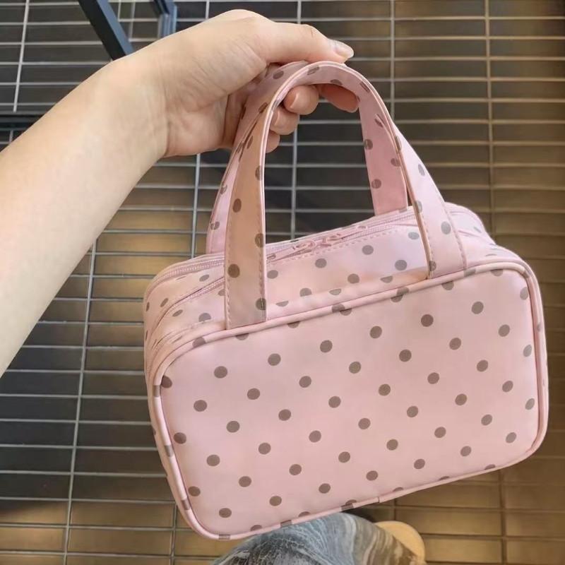 Large Capacity Polka Dot Cosmetic Bag Waterproof Portable Travel Toiletry Organizer for Girls Daily Makeup