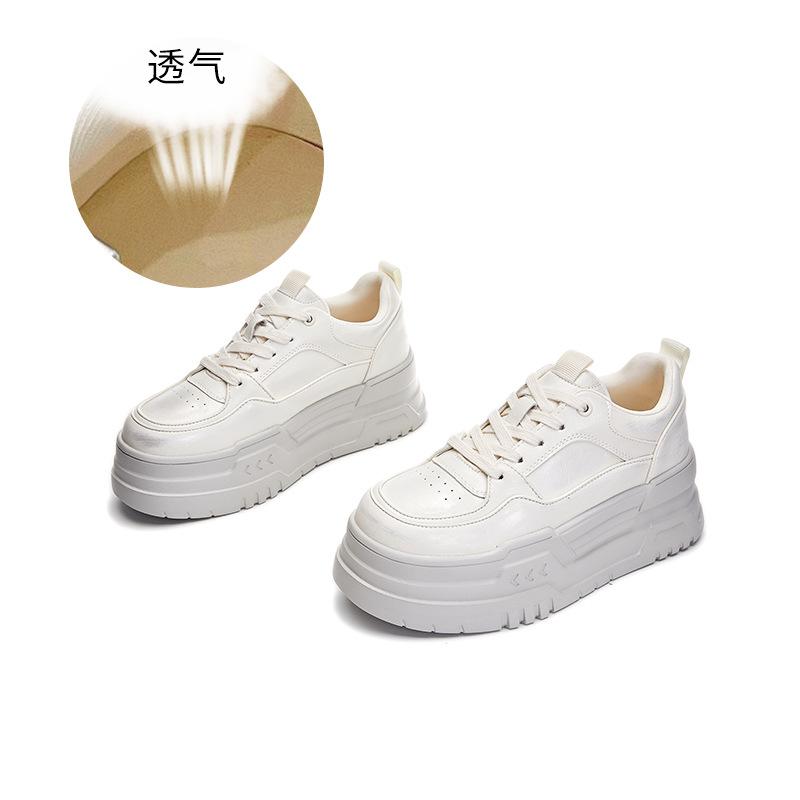 Foam sole leather little white shoes women's 2025 spring new platform sports board shoes women's casual single shoes versatile women's shoes