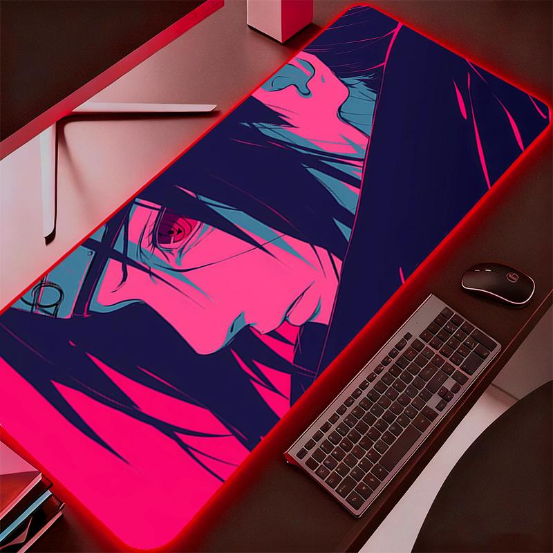 RGB Podsvícená Podložka pod Myš N-naruto Itachi Uchiha Anime Herní Skříňka Počítačová LED Stolní Podložka Klávesnice Herní Příslušenství Podložka pod Myš