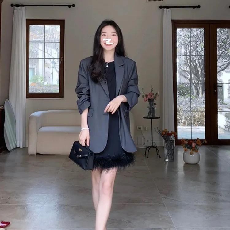 2023 Hepburn-Style Black Sleeveless Dress with Ostrich Feathers for Summer